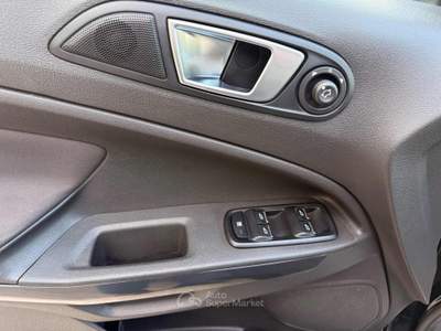 Ford EcoSport 1.5 TDCi 95 CV Plus Nero usata Teano