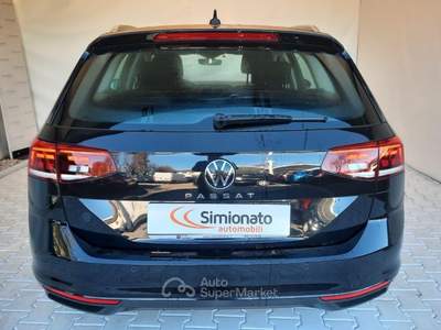 Volkswagen Passat 2.0 TDI SCR EVO DSG Business Nero usata Resana