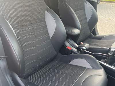 Peugeot 2008 PEUGEOT 2008 BENZINA NEOPATENTATI Bianco usata Fontaneto d'Agogna