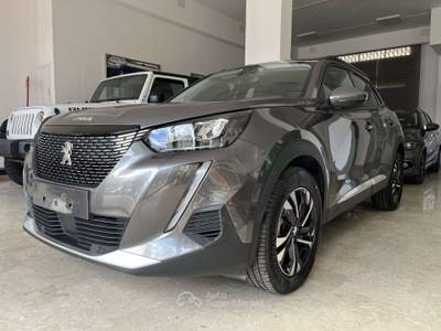 Peugeot 2008 2008 1.2 puretech Allure Pack s usata Taranto