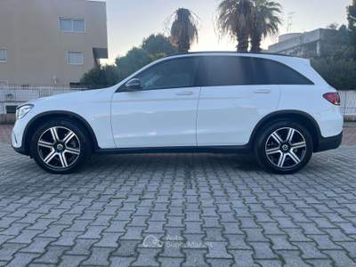 Mercedes-Benz GLC GLC - X253 2019 d Executive 4matic auto Bianco usata Taranto