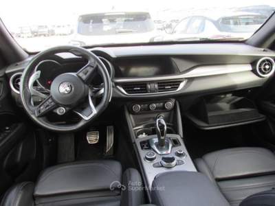 Alfa Romeo Stelvio 2.2 Turbodiesel 210 CV AT8 Q4 Veloce Grigio usata Fara Gera d'Adda