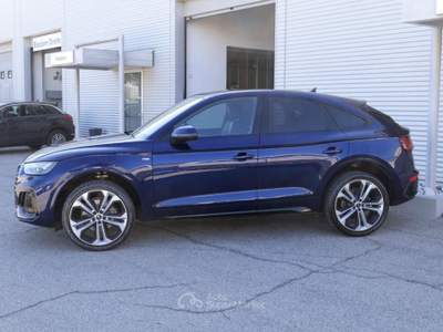 Audi Q5 Sportback 2.0 (40) Tdi Q. 204cv S-tr. S-line Plus Blu/Azzurro usata Civita Castellana