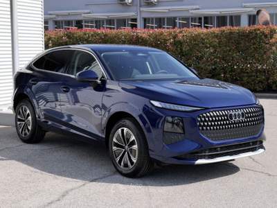Audi Q3 Sportback NEW 2.0 Tdi 150cv S-tr. Business Adv. Blu/Azzurro usata Civita Castellana