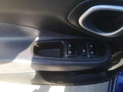 Fiat 500L 1.3 Multijet 85 CV Lounge Blu/Azzurro usata Itri
