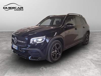Mercedes-Benz Classe GLB 180 D Premium 8G-DCT Nero usata Lucca