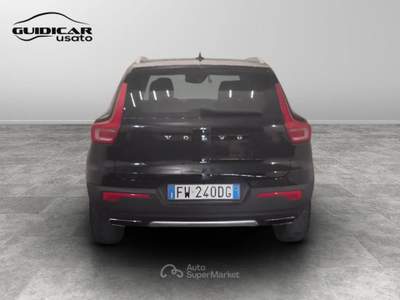 Volvo XC40 2.0 D3 Inscription Geartronic Nero usata Lucca