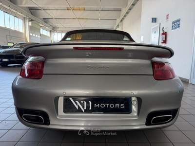 Porsche 911 Turbo Cabriolet //SPORT-CHRONO//COCOA// Argento usata Parma