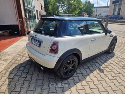 MINI One TETTO NERO - SPECCHI CON BANDIERA INGLESE Bianco usata Noceto