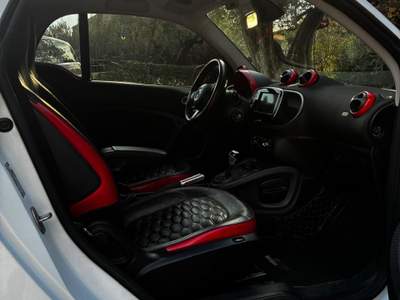 Smart ForTwo VERSIONE Ushuaïa  ALLESTIMENTO BRABUS Bianco usata Roma