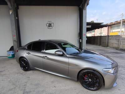 Alfa Romeo Giulia 2020,led, automatico,grigio/nero lucido usata Bassano del Grappa