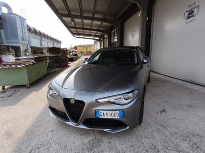 Alfa Romeo Giulia 2020,led, automatico,grigio/nero lucido usata Bassano del Grappa
