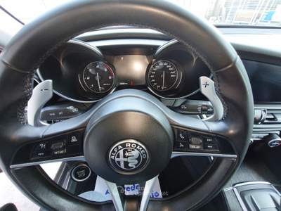 Alfa Romeo Giulia 2020,led, automatico,grigio/nero lucido usata Bassano del Grappa