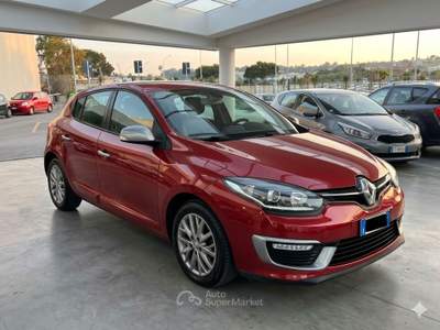 Renault Mégane Non fumatore, 2 proprietari Rosso usata Pozzuoli