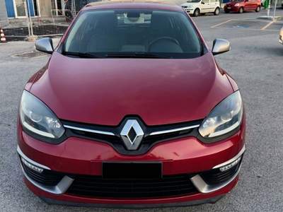 Renault Mégane Non fumatore, 2 proprietari Rosso usata Pozzuoli