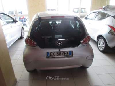 Toyota Aygo 5p 1.0 Sol GARANTITA FULL OPTIONAL Argento usata Ariano Irpino