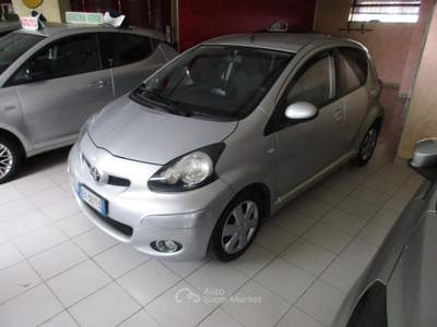 Toyota Aygo 5p 1.0 Sol GARANTITA FULL OPTIONAL Argento usata Ariano Irpino