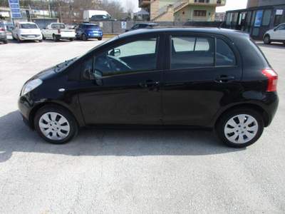 Toyota Yaris 5p 1.0 Sol GARANTITA FULL OPTIONAL Nero usata Ariano Irpino