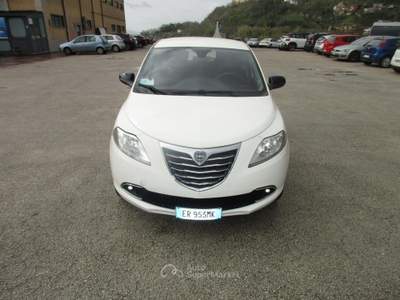 Lancia Ypsilon 0.9 t.air Gold ecochic metano 80cv GARANTITA FULL Bianco usata Ariano Irpino