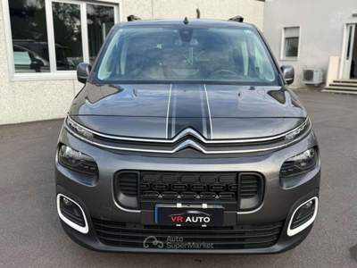 Citroen Berlingo XL 7 posti 1.5 bluehdi Shine DOPPIA PORTA SCORREVOLE/FULL LED/CARPLAY Grigio usata Verona