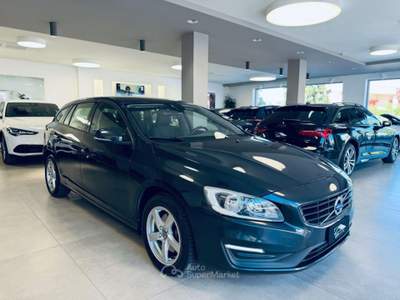 Volvo V60 1.6 d2 Business powershift N1 Grigio usata San Michele Salentino