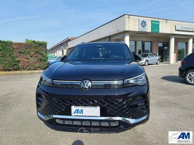 Volkswagen Tiguan 2.0 TDI 193 CV EVO DSG R-Line Nero usata Castelnovo di Sotto