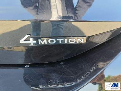 Volkswagen Tiguan 2.0 TDI 193 CV EVO DSG R-Line Nero usata Castelnovo di Sotto