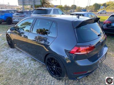 Volkswagen Golf 1.5 TSI 150CV EVO ACT R-Line usata Latina