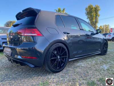 Volkswagen Golf 1.5 TSI 150CV EVO ACT R-Line usata Latina