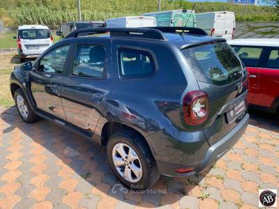 Dacia Duster 1.6 SCe GPL 4x2 Comfort Grigio usata Latina