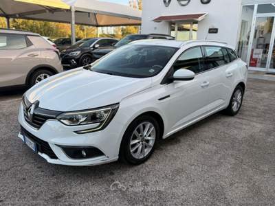 Renault Mégane Mégane Sporter dCi 8V 110 CV Energy Bus. Bianco usata Mesagne Renault Mégane Mégane Sporter dCi 8V 110 CV Energy Bus. Bianco usata Mesagne
