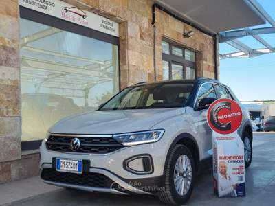 Volkswagen T-Roc Life Beige usata Altamura