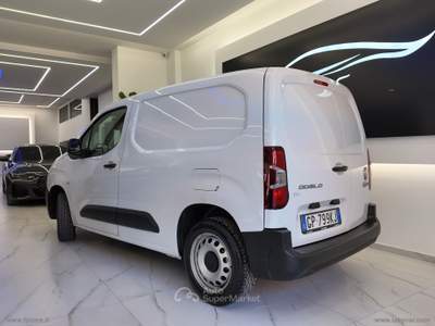 Fiat Doblò DOBLO 1.5 BlueHdi 130CV PC-TN Van usata Cerignola