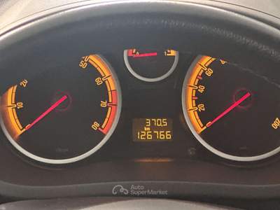 Opel Corsa Corsa IV 2010 5p 1.2 Ecotec Gpl-tech 85cv ECCELLEN Argento usata Montecorvino Pugliano