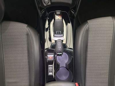 Peugeot 2008 2008 II  1.5 bluehdi Allure Navi Pack s Bianco usata Montecorvino Pugliano