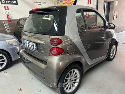 Smart ForTwo Fortwo II 1.0 mhd Passion 71cv FL Bronzo usata MILANO