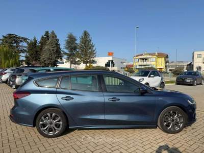 Ford Focus FOCUS  SW 1.5 ecoblue ST-Line Design 115cv auto Grigio usata Savignano sul Rubicone