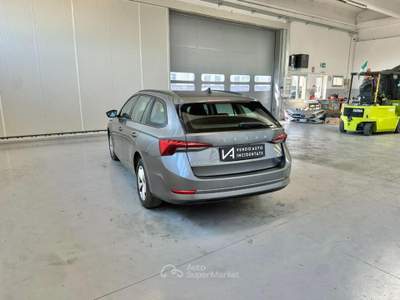 Skoda Octavia 2.0 TDI EVO SCR DSG WAGON EXECUTIVE Grigio usata Megliadino San Vitale