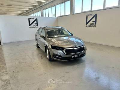 Skoda Octavia 2.0 TDI EVO SCR DSG WAGON EXECUTIVE Grigio usata Megliadino San Vitale