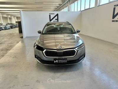 Skoda Octavia 2.0 TDI EVO SCR DSG WAGON EXECUTIVE Grigio usata Megliadino San Vitale