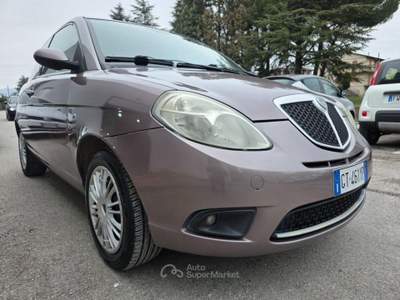 Lancia Ypsilon 1.2 Platino IMPIANTO METANO Grigio usata Città di Castello