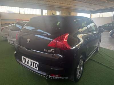 Peugeot 3008 PEOGEUT 3008 ANNO 2013 CAMBIO AUTOMATICO Nero usata Ponsacco