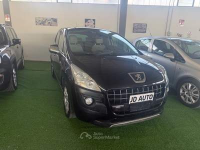 Peugeot 3008 PEOGEUT 3008 ANNO 2013 CAMBIO AUTOMATICO Nero usata Ponsacco
