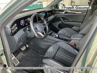 Volkswagen Tiguan 2.0 tdi r-line plus 4motion 193cv dsg Verde usata Assago
