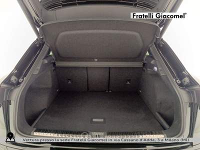 Audi Q3 2.0 tdi s line edition 150cv s-tronic Nero usata Milano