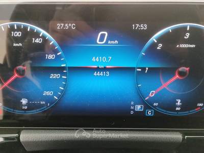 Mercedes-Benz GLA Gla 200 d premium auto Nero usata Livorno