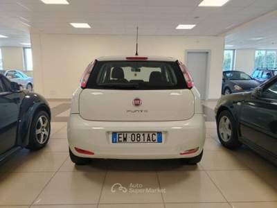 Fiat Punto Punto 1.3 MJT II 75 CV 5 porte Street Bianco usata MONTE URANO