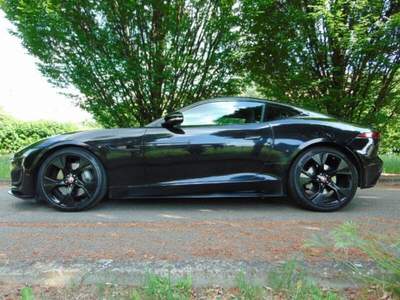 Jaguar F-Type F-Type 2.0 aut. Coupé R-Dynamic Nero usata Sant'Ilario d'Enza