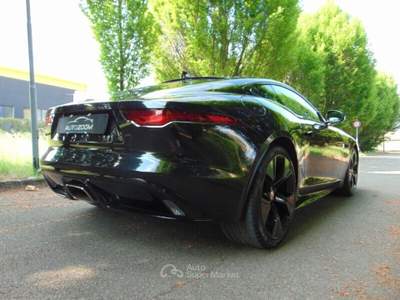 Jaguar F-Type F-Type 2.0 aut. Coupé R-Dynamic Nero usata Sant'Ilario d'Enza
