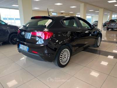 Alfa Romeo Giulietta Giulietta 1.6 JTDm 120 CV Nero usata MONTE URANO